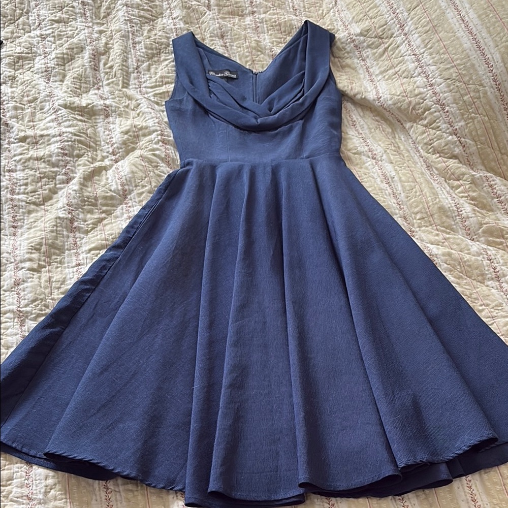 CANDICE GWINN (Trashy Diva New Orleans) Blue Sleeveless Dress- US 4
